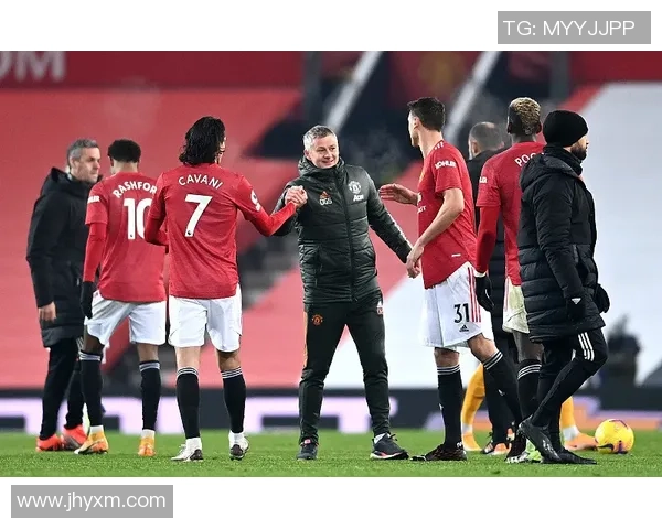 足总杯精彩对决狼队迎战曼联全场视频回顾与精彩瞬间分析